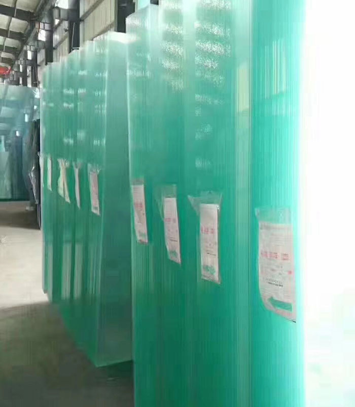菏泽钢化玻璃厂家介绍如何打孔